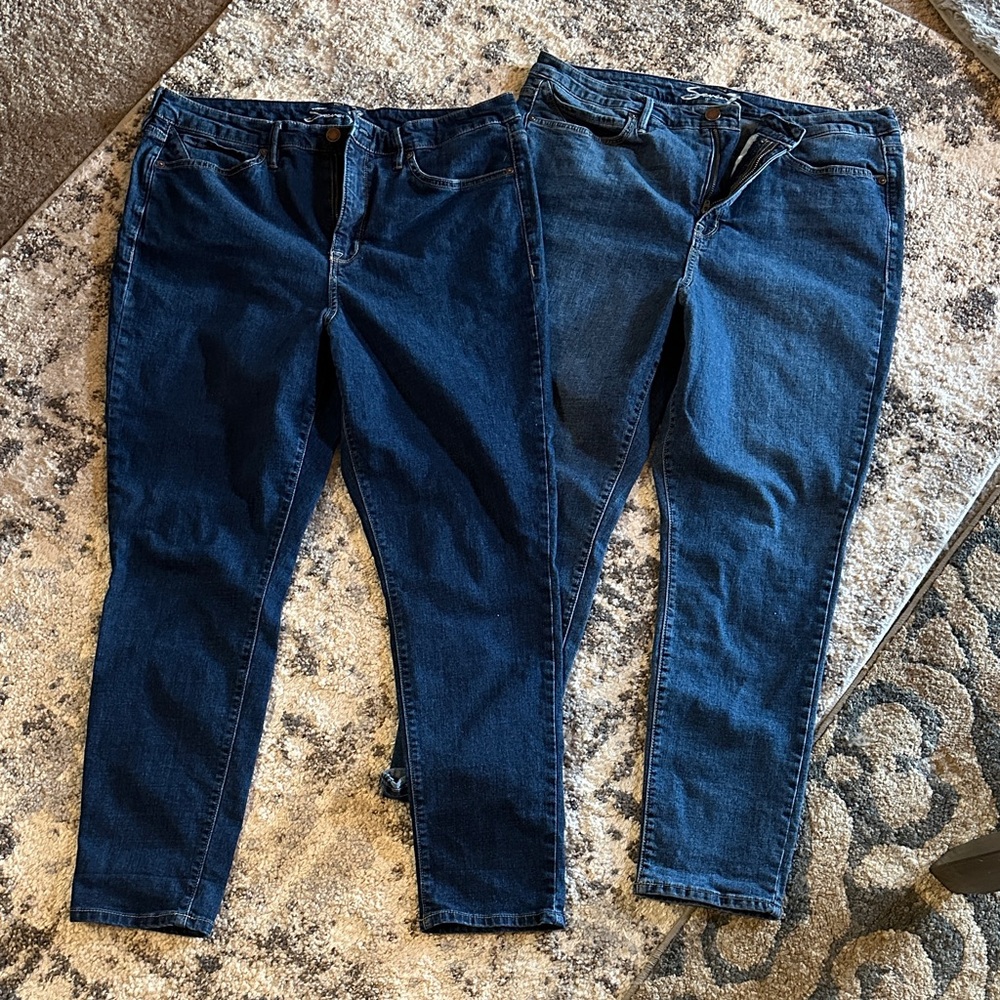 Bundle, 2pr size 16, Classic Blue Women's Jeans by 7Seven.   Double your look!